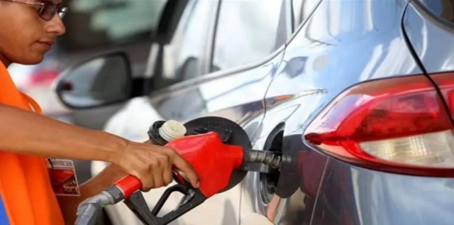 Bolivia: Gobierno fija plazo de tres meses para instalar venta de etanol en surtidores para vehículos flex fuel