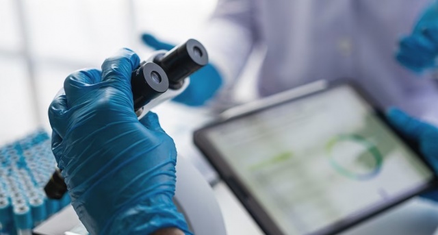 De biocombustibles a bioplásticos: ¿Cuánto le debemos a la biotecnología industrial o blanca?